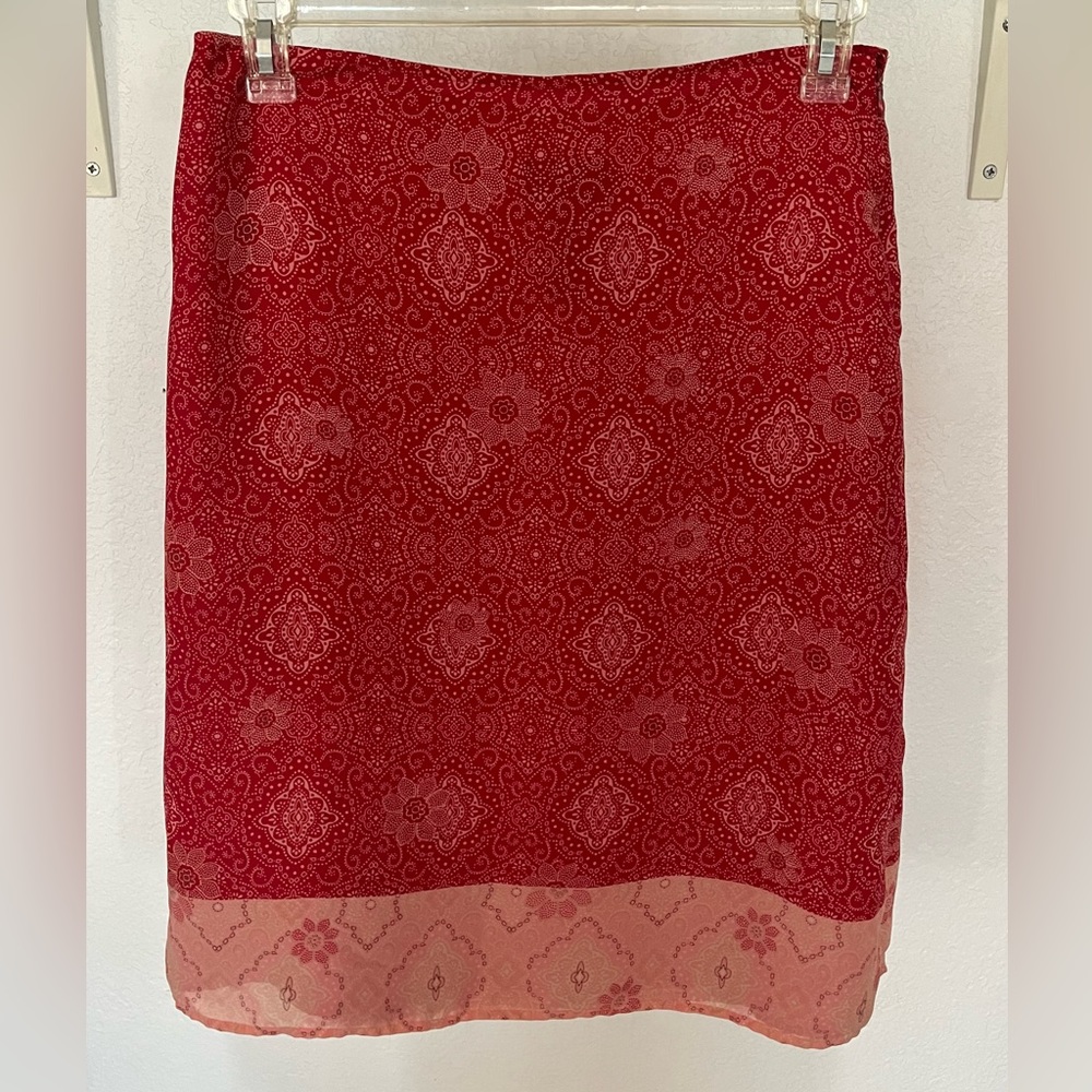Axcess Women’s Red Paisley Patterned Midi Skirt